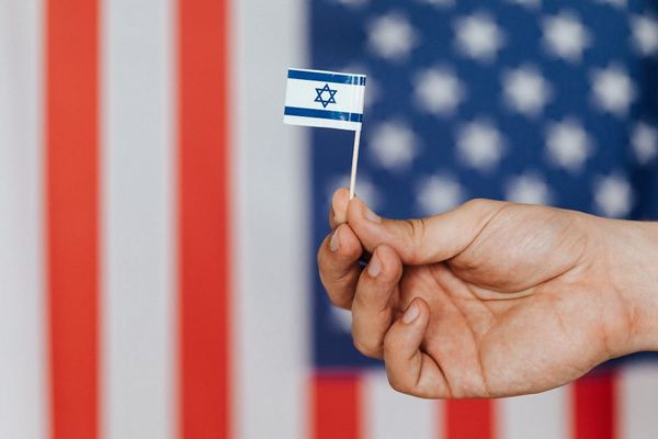 הוראות ליום תשעה באב: מעכבר החגיגות הבשריות