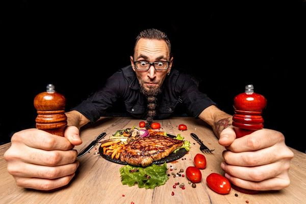 מגלים את אונטריב: עולם שלם על חתוך בשר