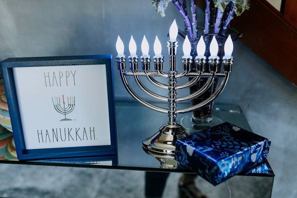 פרשת מניעת אכילת בשר בתשעה באב: מהלך האיסורים